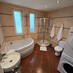 Sea View Luxury Penthouse *