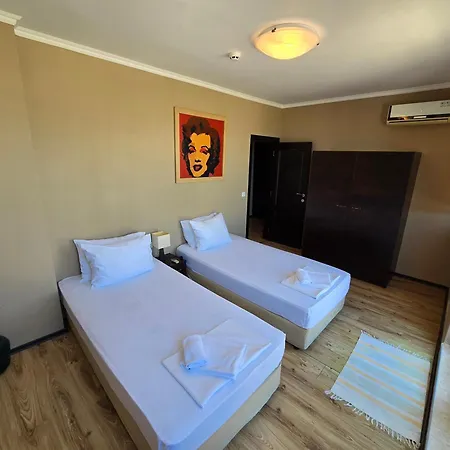 Sea View Luxury Penthouse * Σάνι Μπιτς
