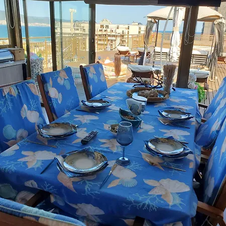 Sea View Luxury Penthouse * Σάνι Μπιτς