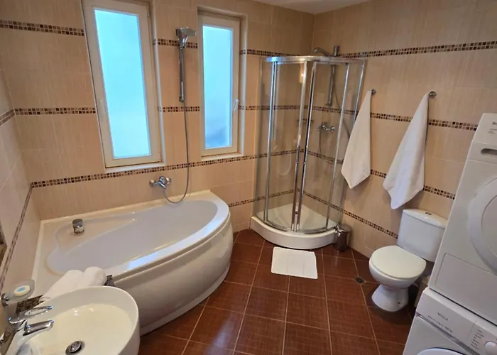 Sea View Luxury Penthouse *