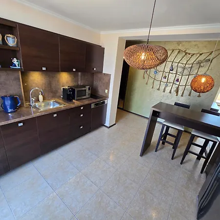 Sea View Luxury Penthouse * Слънчев бряг