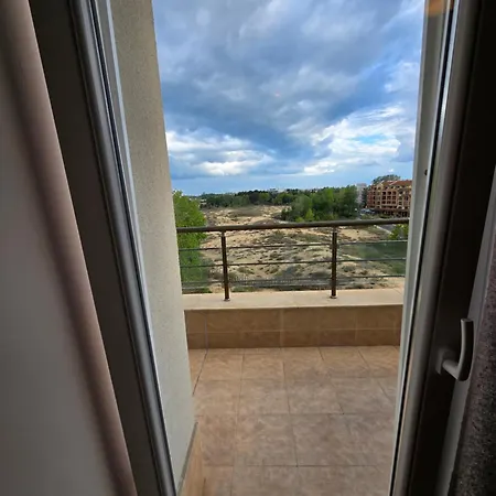 Sea View Luxury Penthouse Слънчев бряг